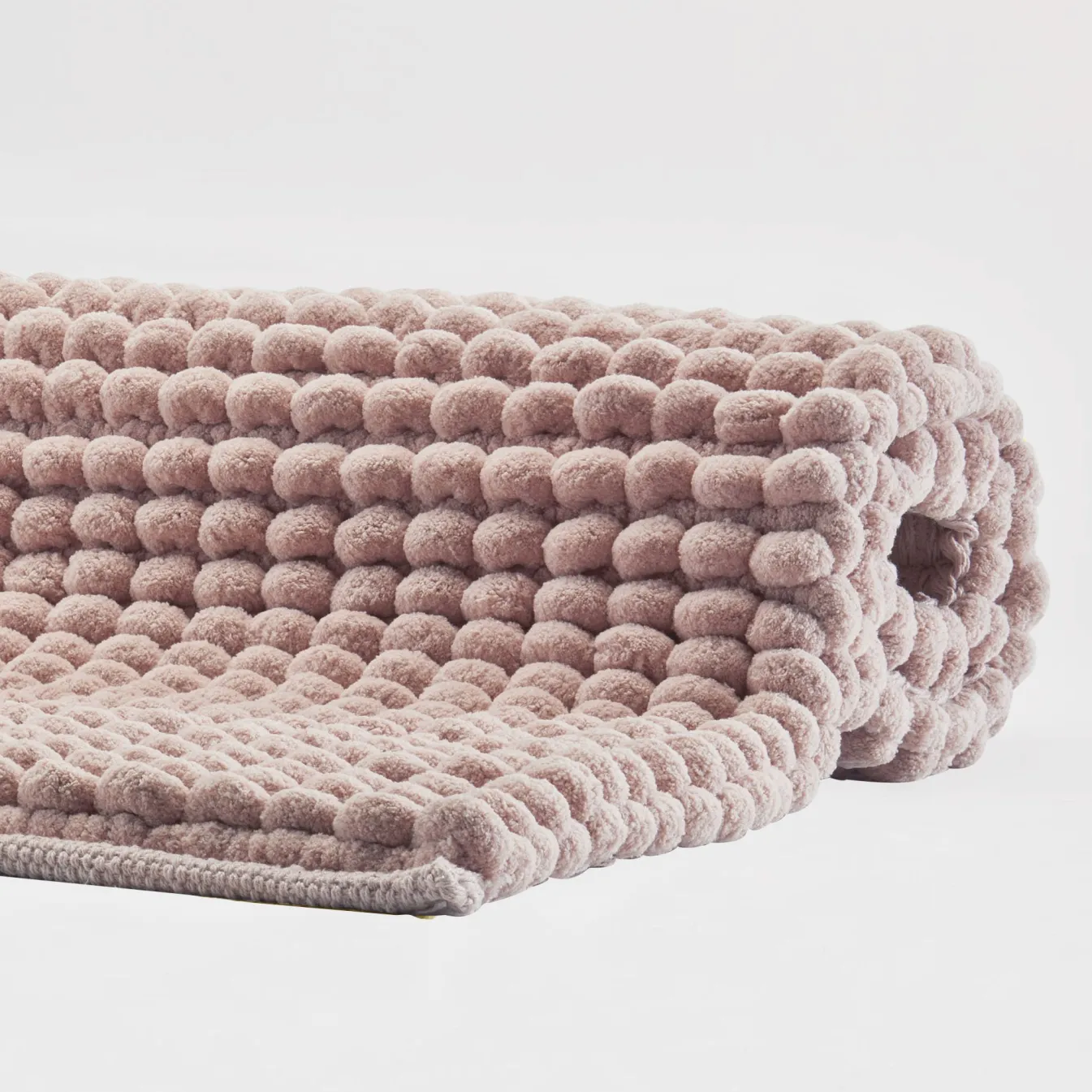 Discount Bath & Living Aquanova Bath mat AXEL color Dusty Pink (AXEBM-87)