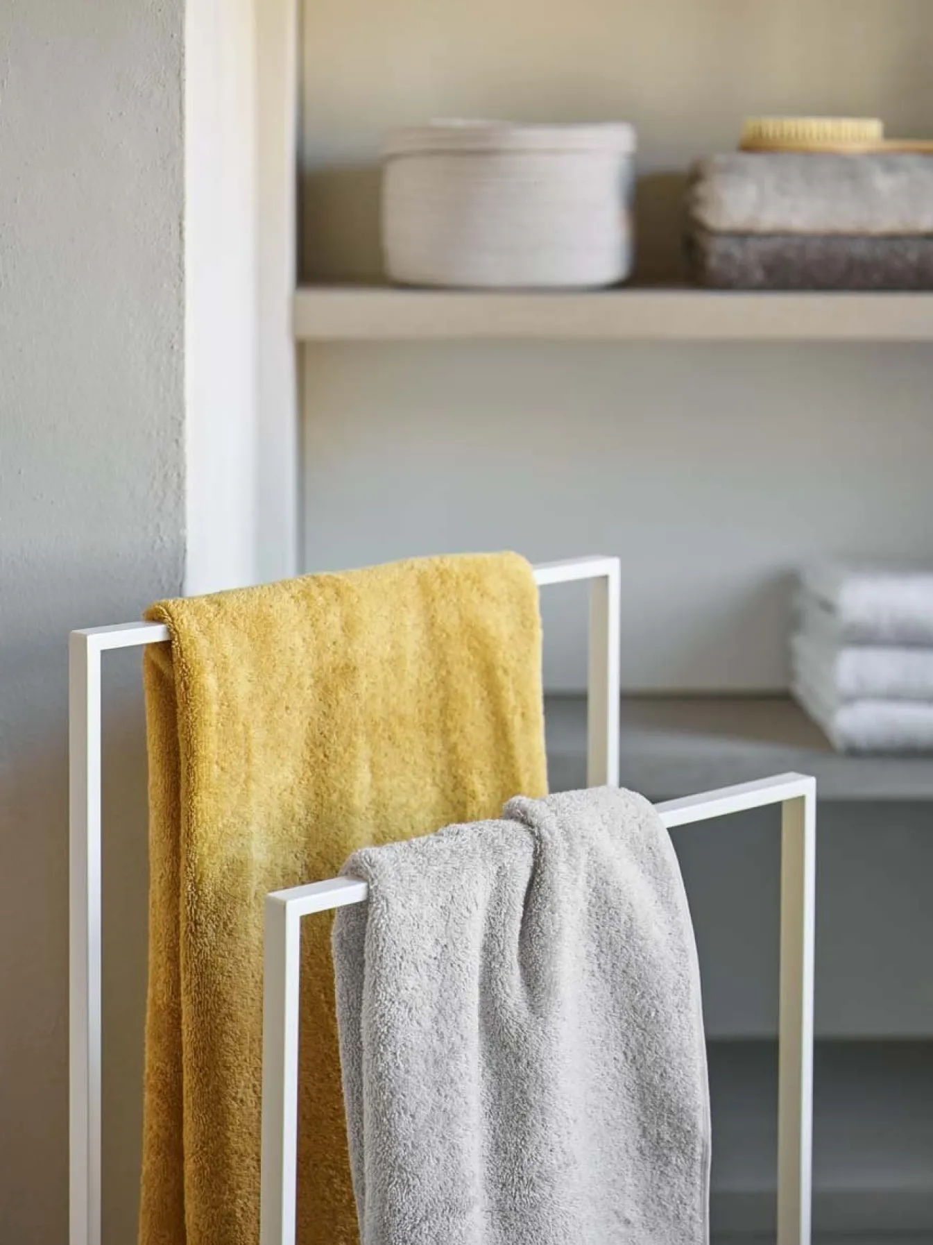 Best Sale Bath & Living Aquanova Bath textiles LONDON color Mimosa-122