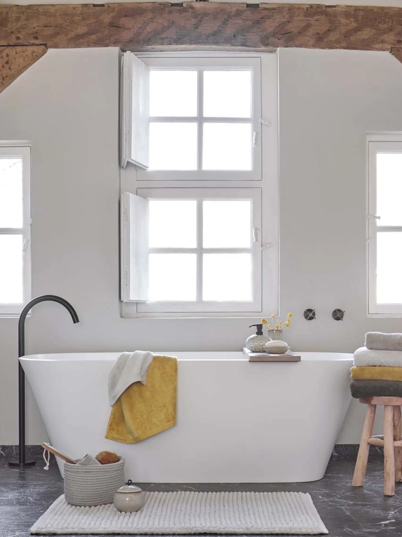 Best Sale Bath & Living Aquanova Bath textiles LONDON color Mimosa-122