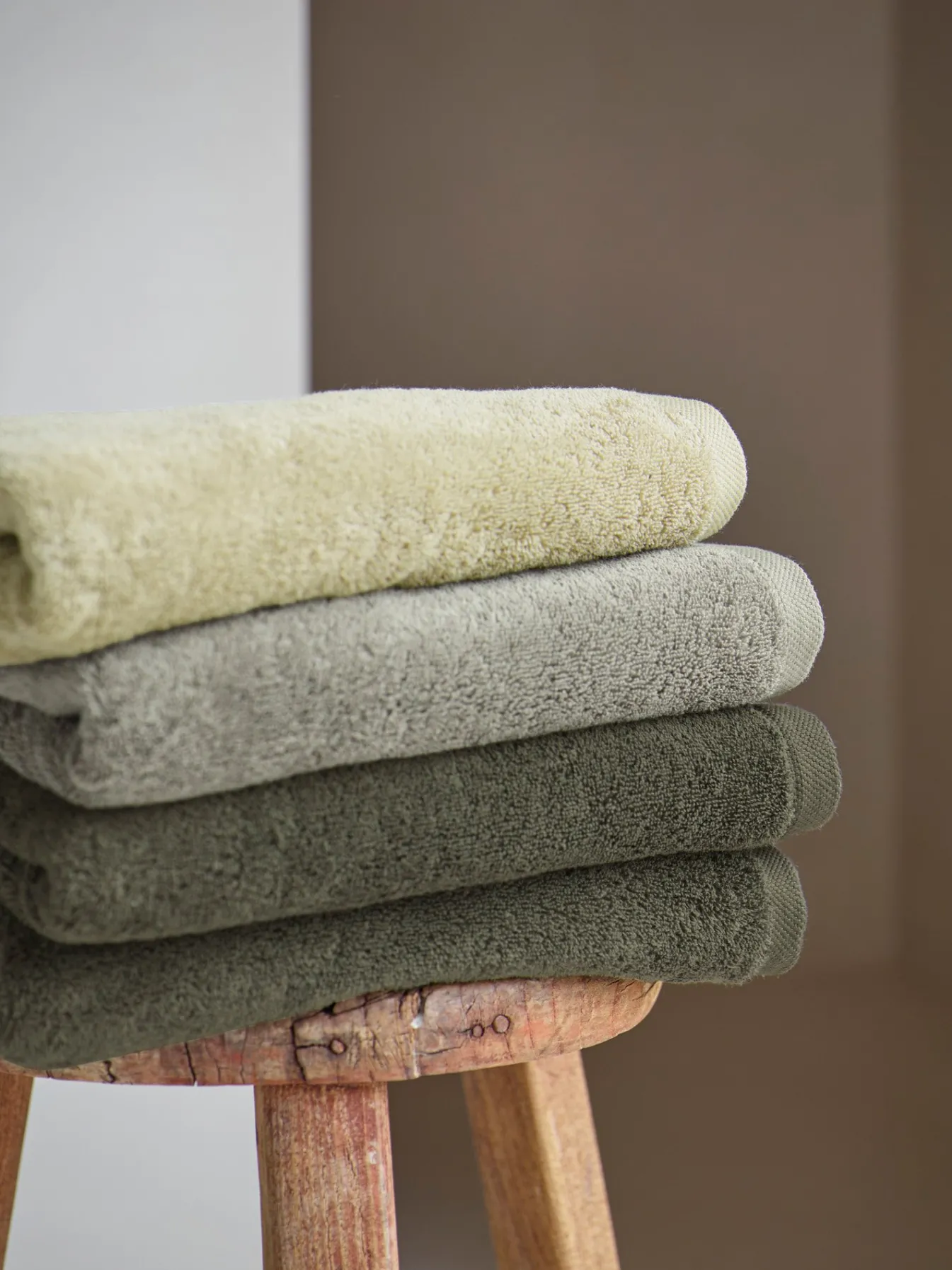 Best Bath & Living Aquanova Bath towel 70x130 cm LONDON color (set/3) Taiga-302