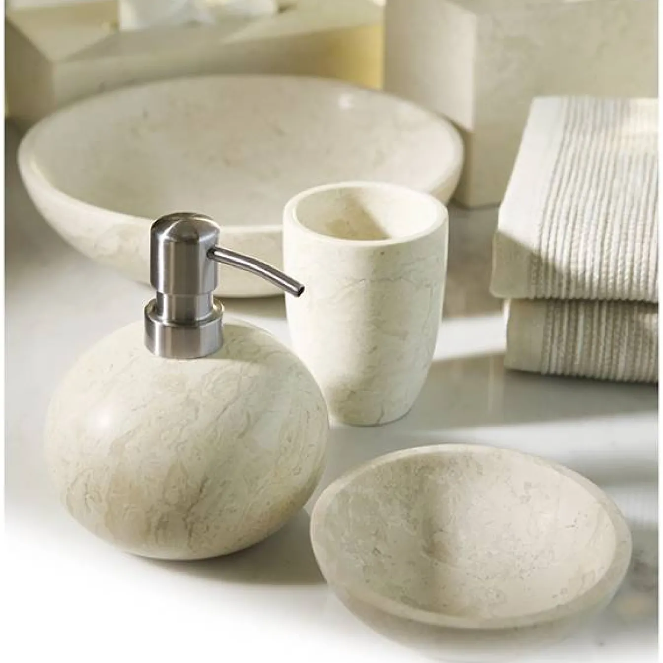 Clearance Bath & Living Aquanova Soap dispenser color Luxor Cream-14 (beige)