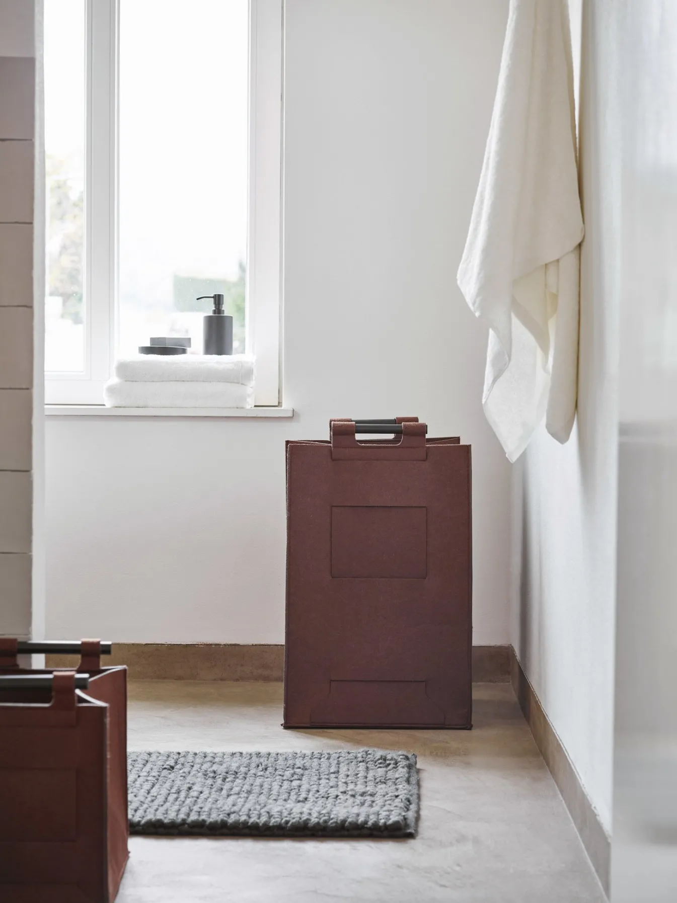 Flash Sale Bath & Living Aquanova Storage basket LUZ color (brown) Maroon-461