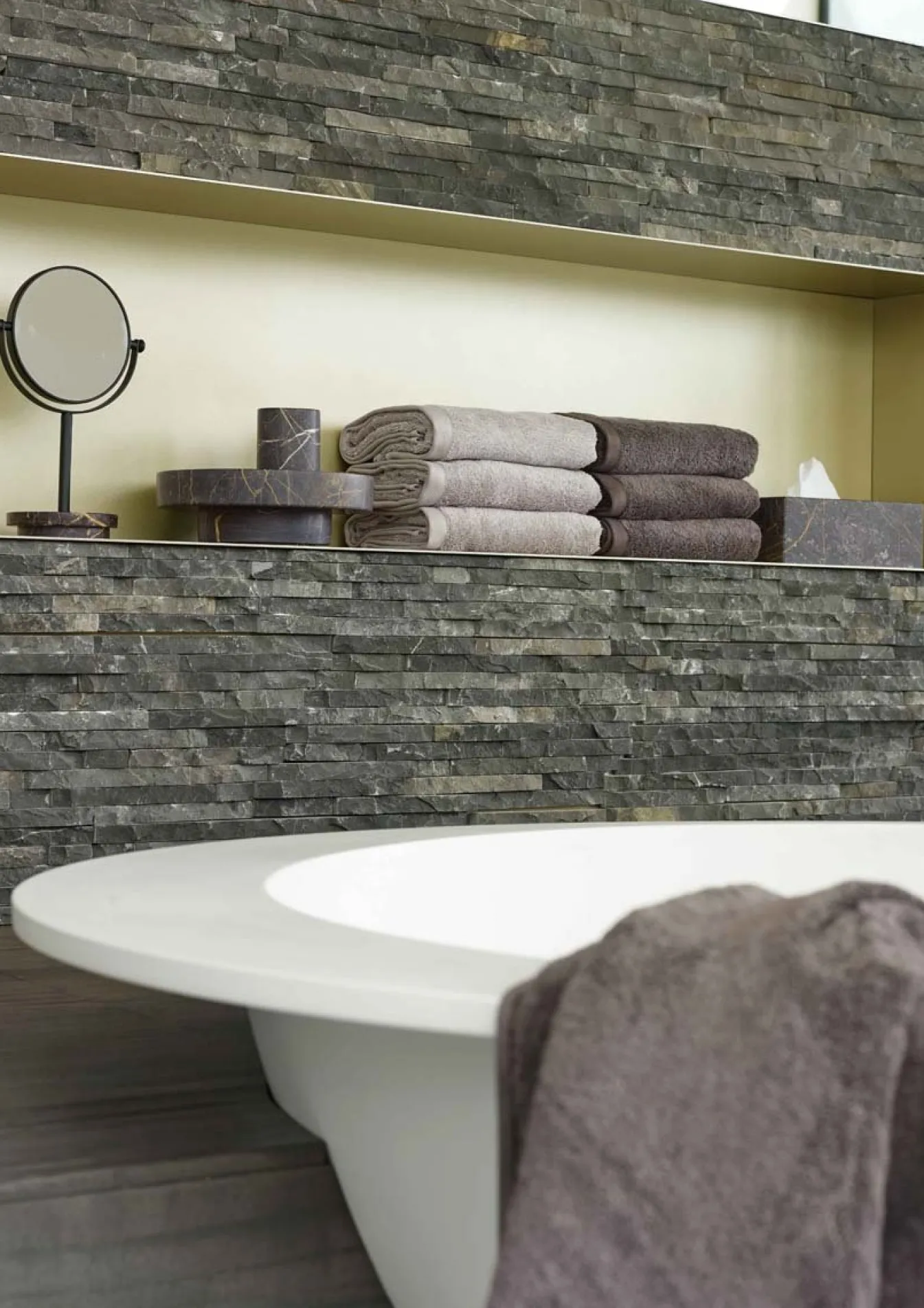 Shop Bath & Living Aquanova Towel 55x100 cm LONDON color (set/3) Ash-109