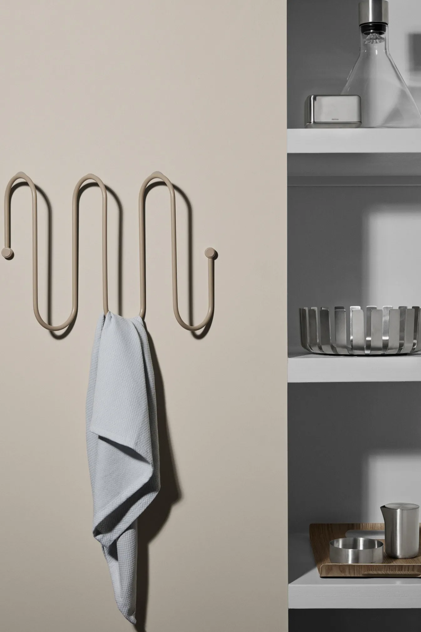 New Bath & Living Blomus CURL coat rack Nomad (Small) 65916