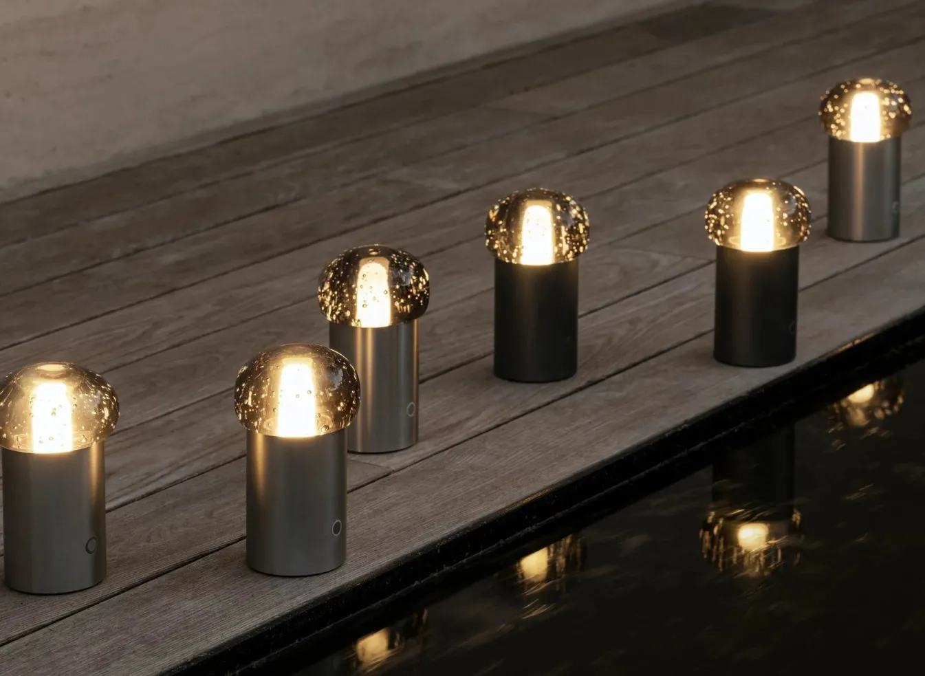 Discount Bath & Living Blomus IRIS table lamp color (67043) Gunmetal
