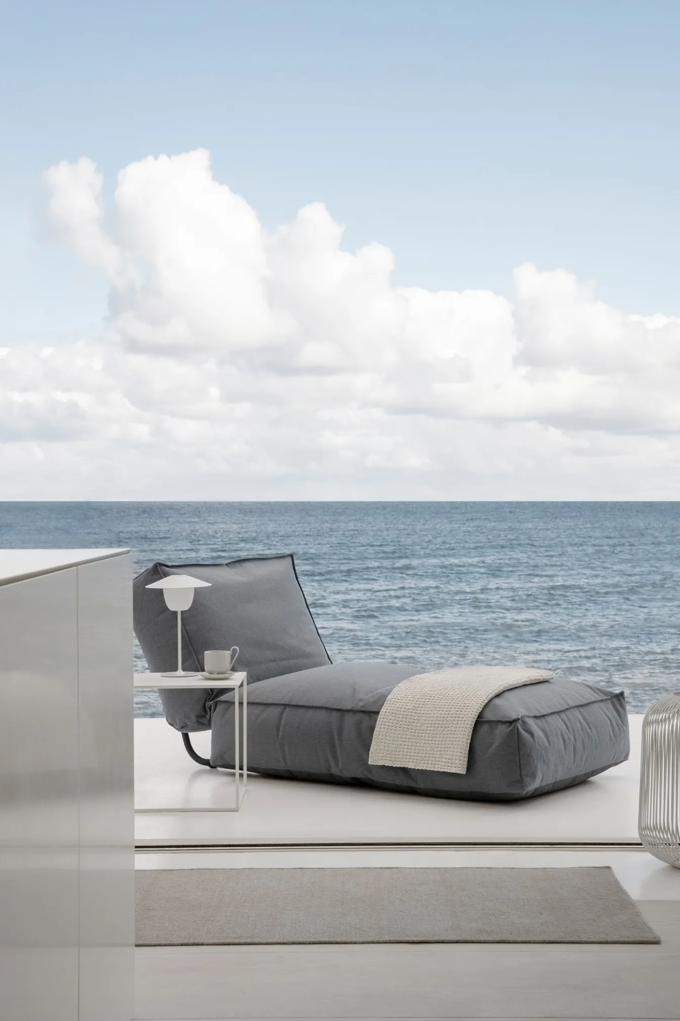 Store Bath & Living Blomus STAY daybed small color (62041) Stone