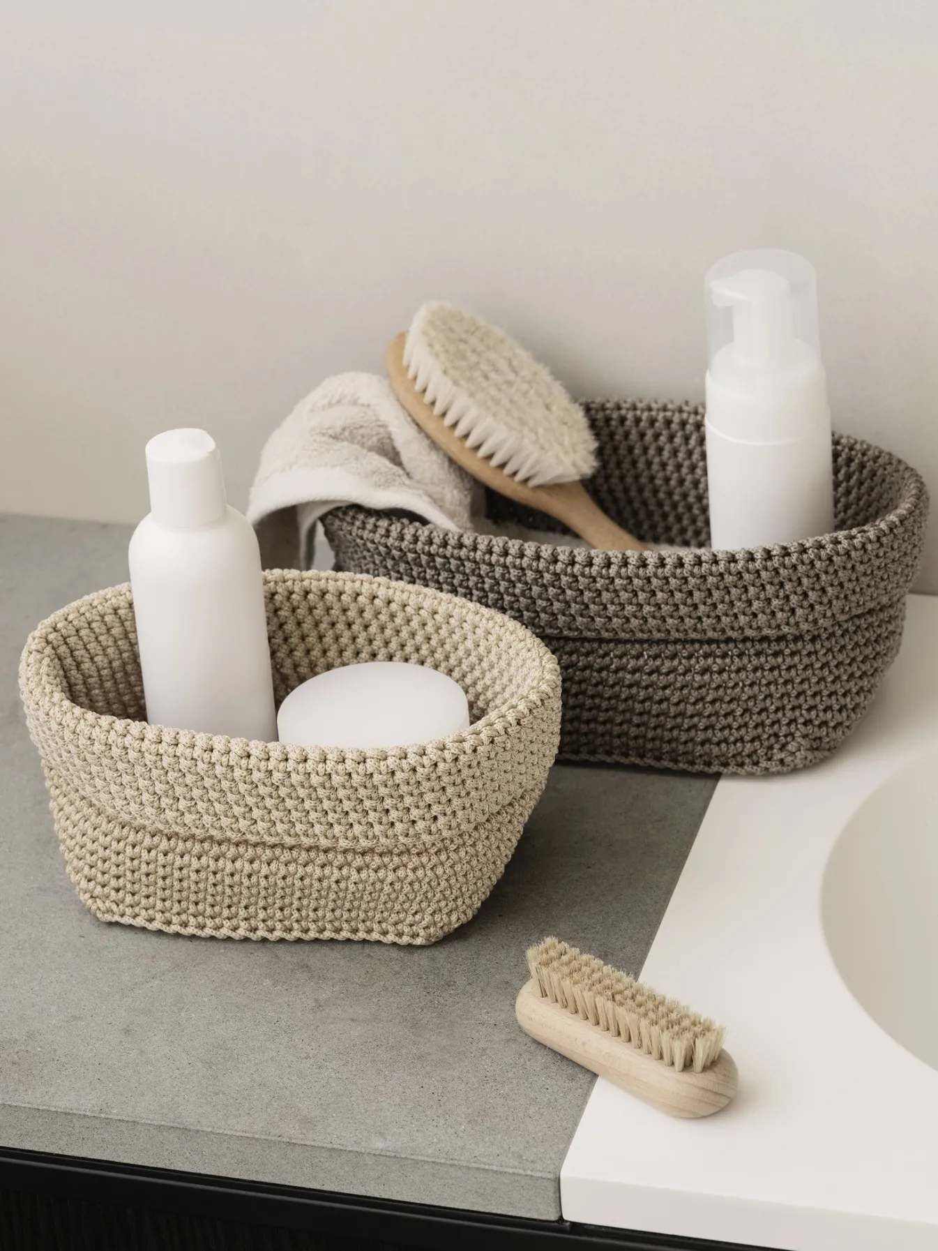 Online Bath & Living Blomus Storage basket TELA (medium) 66467 Moonbeam