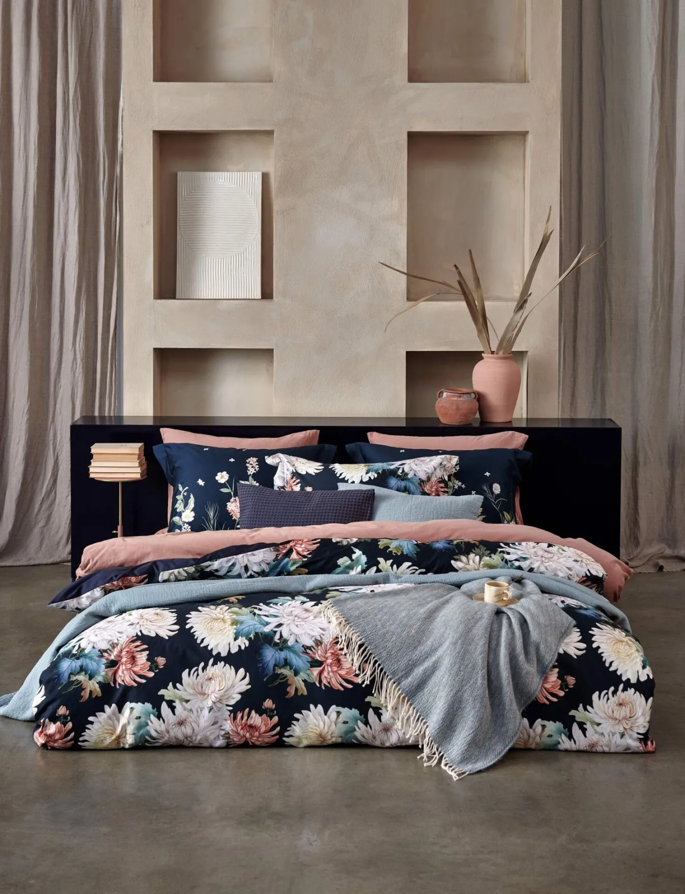 Clearance Bath & Living Vandyck Vandyck FLORAL BLISS duvet cover Blue Ink 240x220 cm BlueInk-199